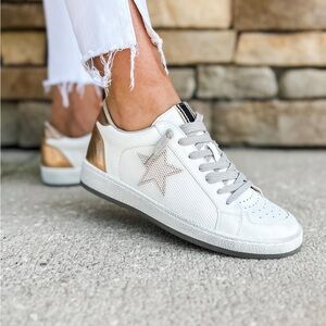 Sz 6 ShuShop’s Regina Rose Gold Sneakers